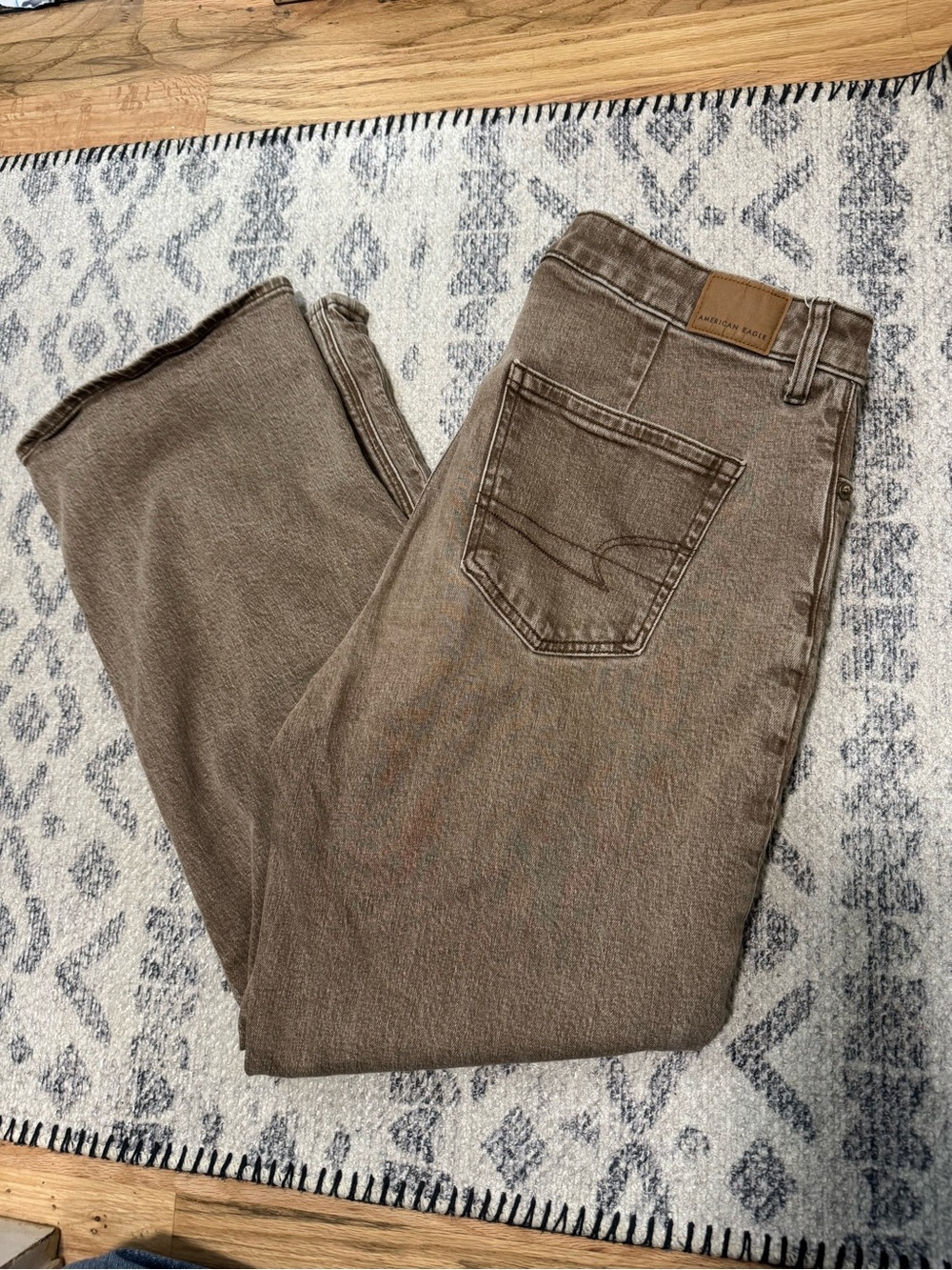 American Eagle Outfitters Women's Stovepipe jeans — Brown Wash